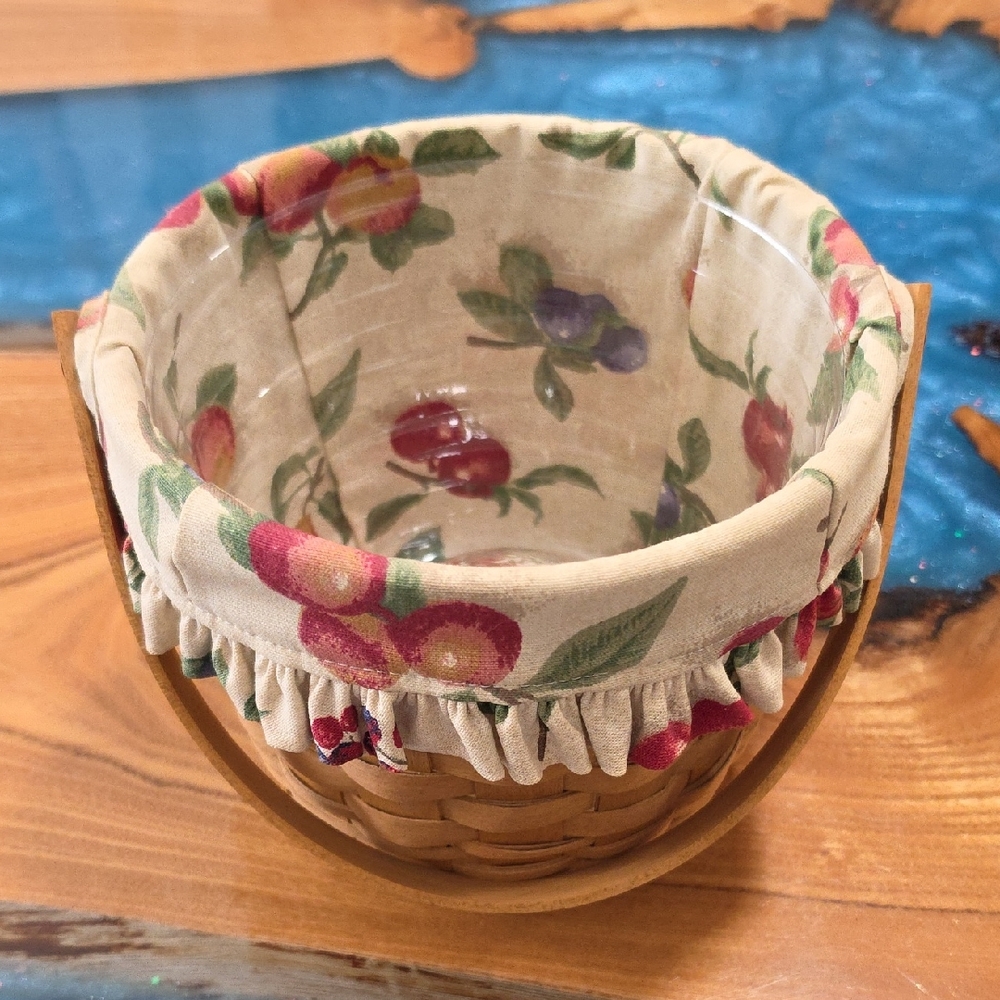 Longaberger Medium Fruit Basket